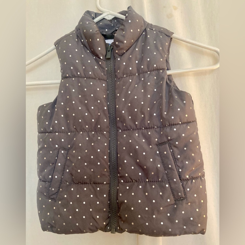Old Navy Kids Gray/White Polka Dot Puffer Vest Size 2T